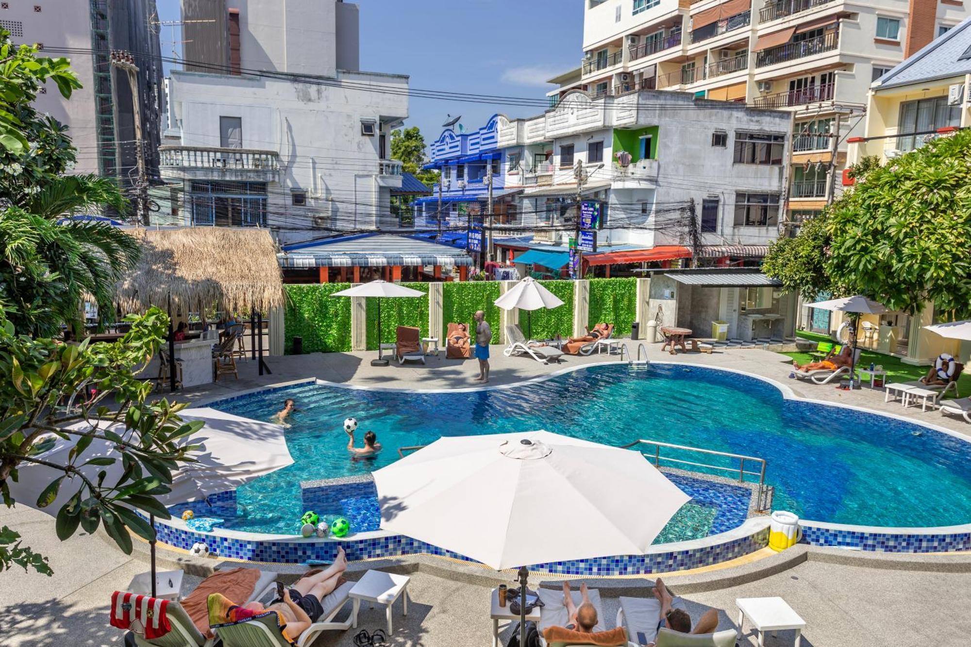 Mermaid Beach Resort Jomtien Beach Buitenkant foto