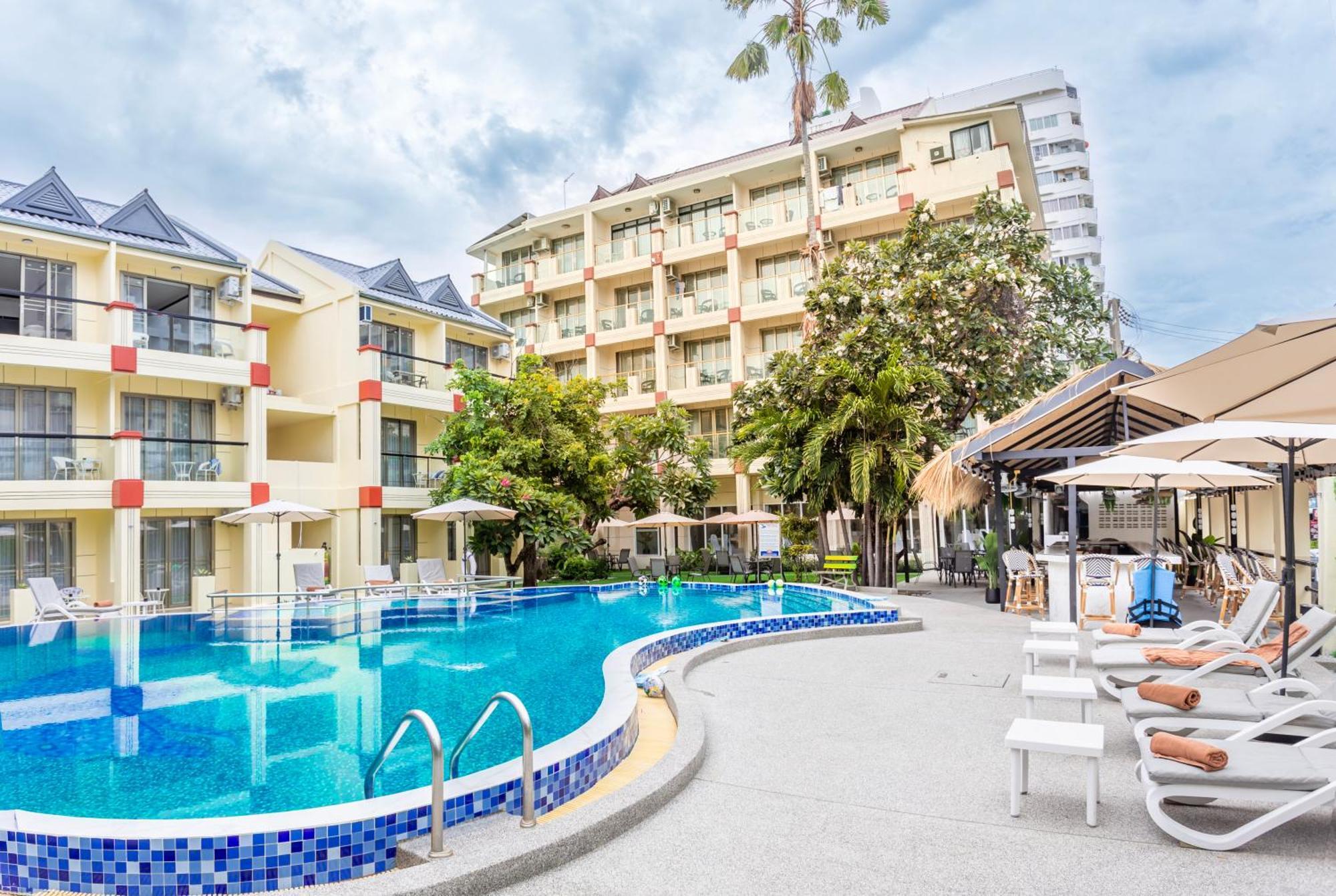 Mermaid Beach Resort Jomtien Beach Buitenkant foto